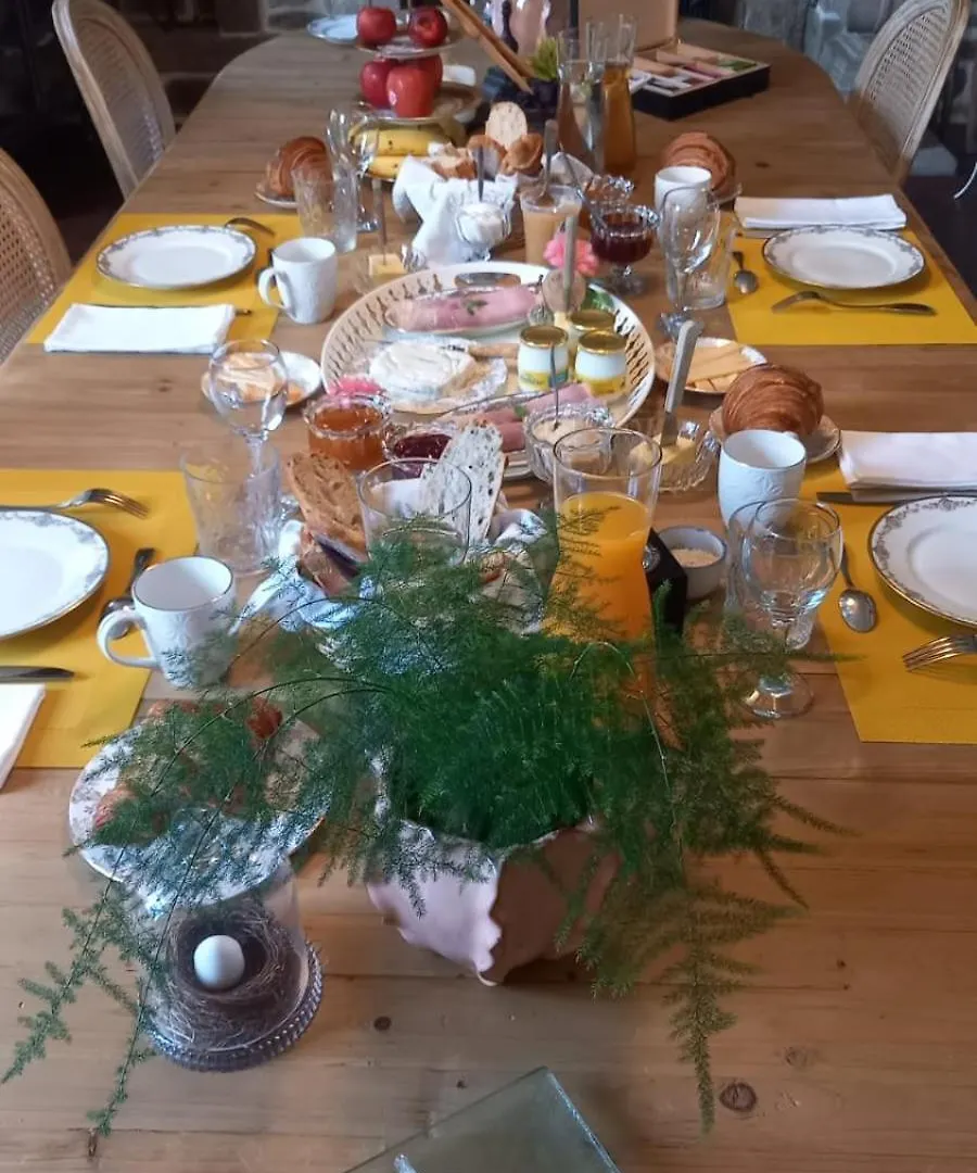 La Lande Hotel Pleyber-Christ